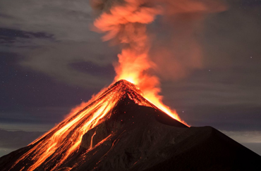 Круглосуточный мониторинг активности вулкана Фуэго в Гватемале от IDIS